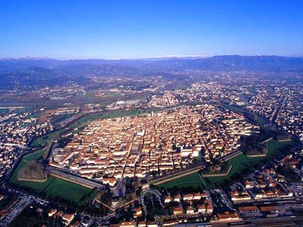 Lucca 3